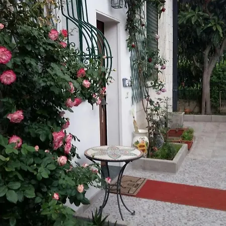 Casa Somare Dom wakacyjny Mediolan